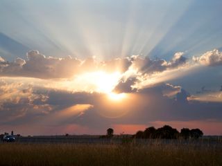 thumbnail - Geoengineering, Stardust