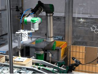 thumbnail - Warehouse Automation Robotics